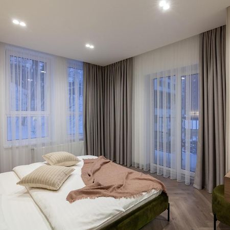 Apartment Shevchenko St.,New Building ลวีฟ ภายนอก รูปภาพ