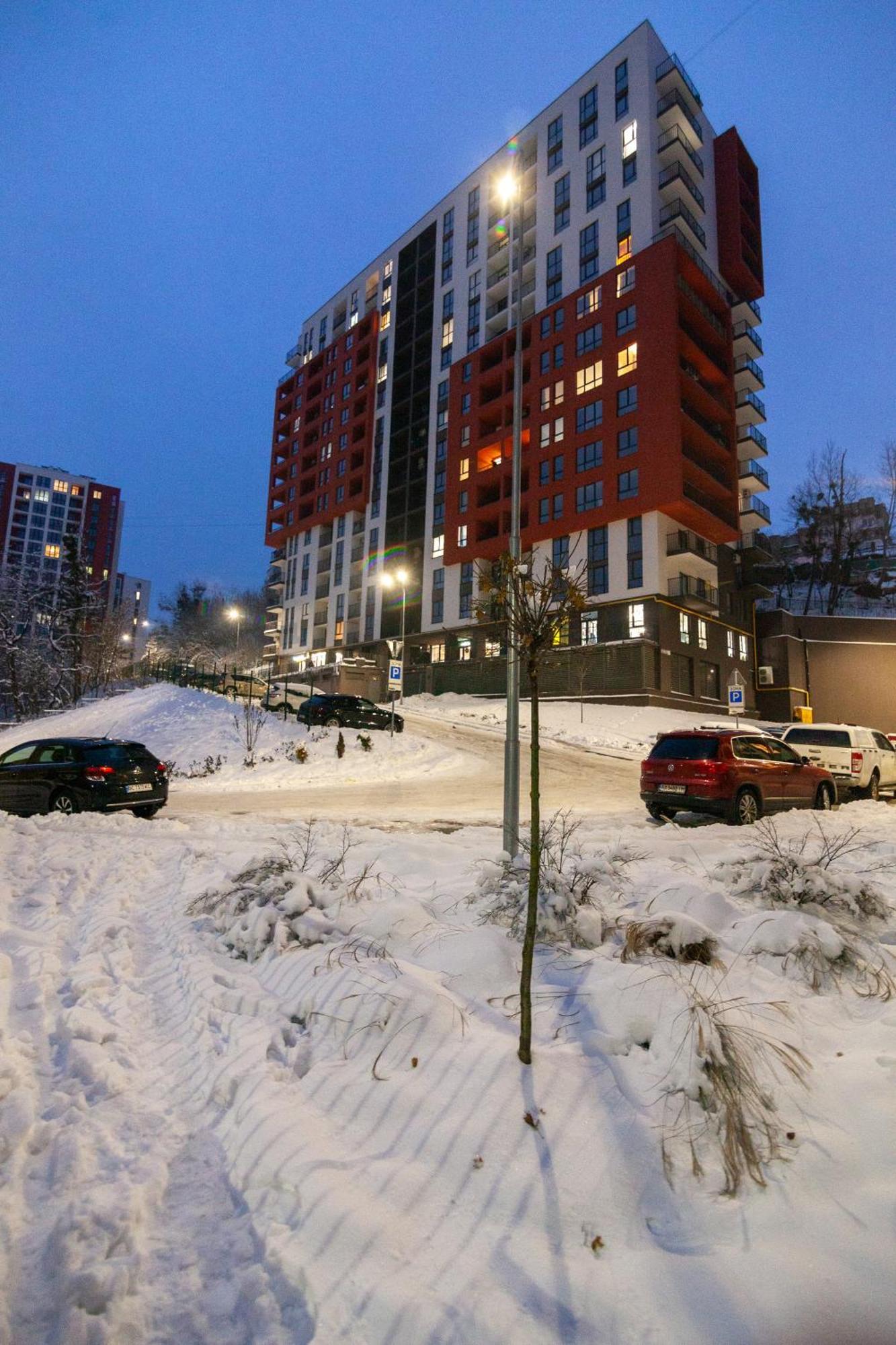 Apartment Shevchenko St.,New Building ลวีฟ ภายนอก รูปภาพ